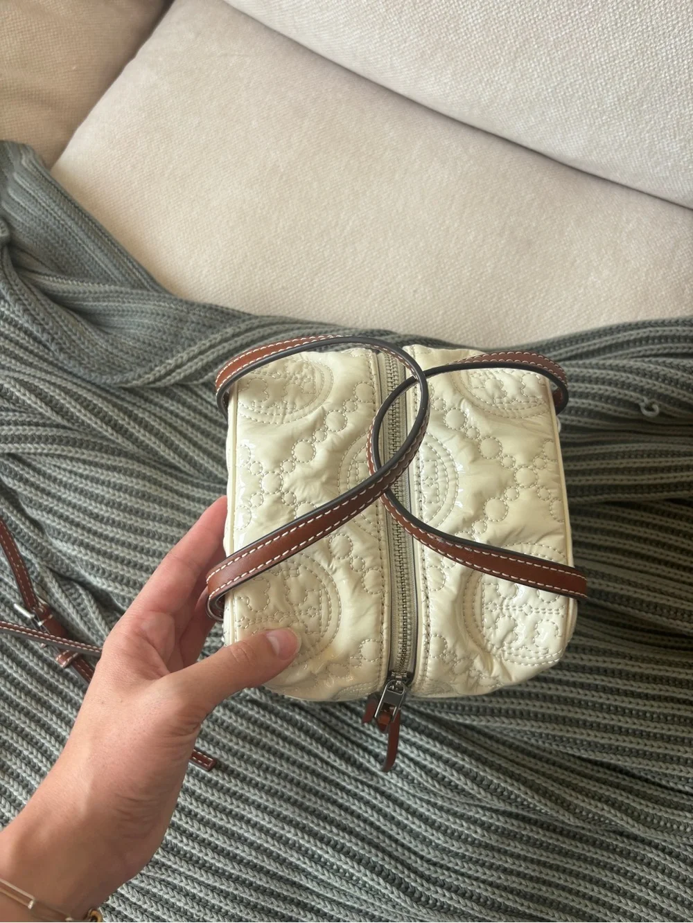 Tory Burch Cream Quilted Leather Cube bag